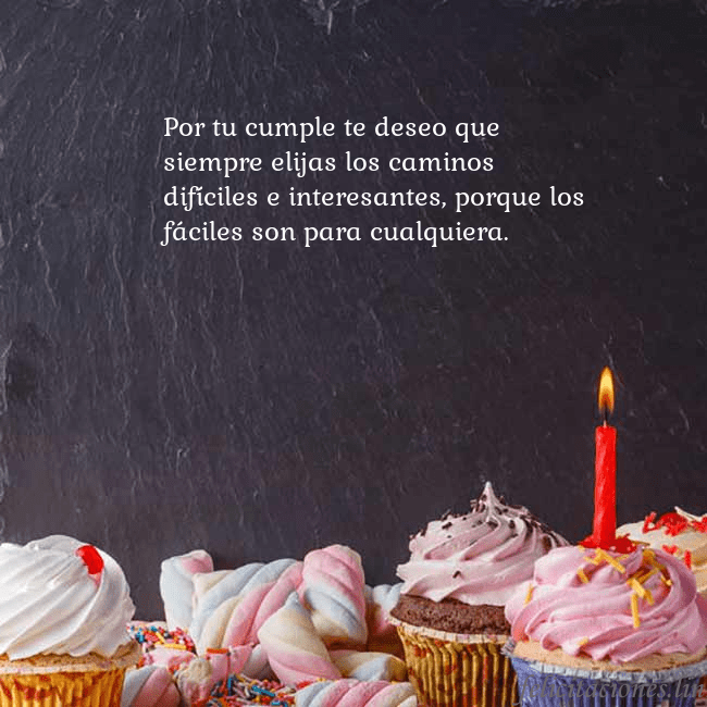 Tarjeta con muchos cupcakes y una vela Por tu cumple te deseo que siempre elijas los cami Tarjeta con muchos cupcakes y una vela